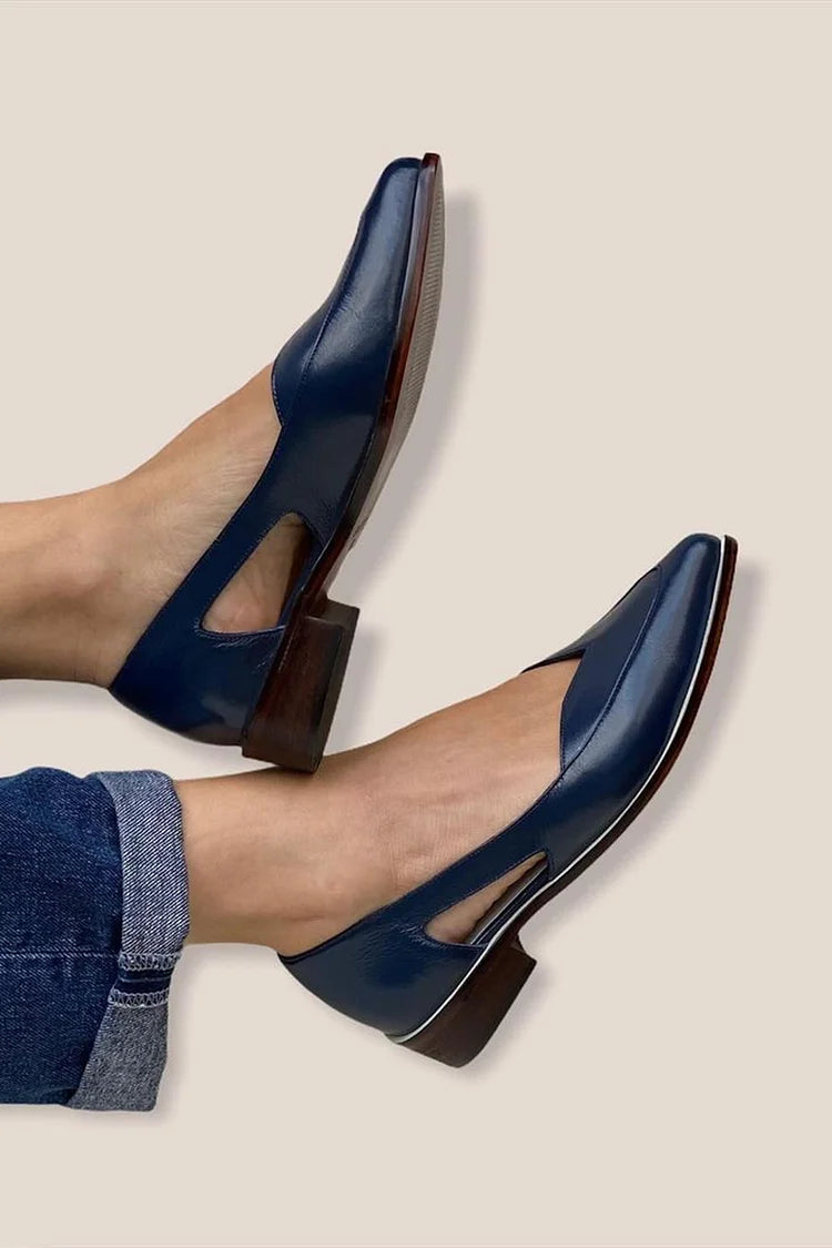 BALLET FLATS WITH SIDE CUT