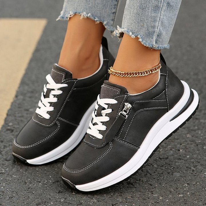 Ashlyn Sneakers