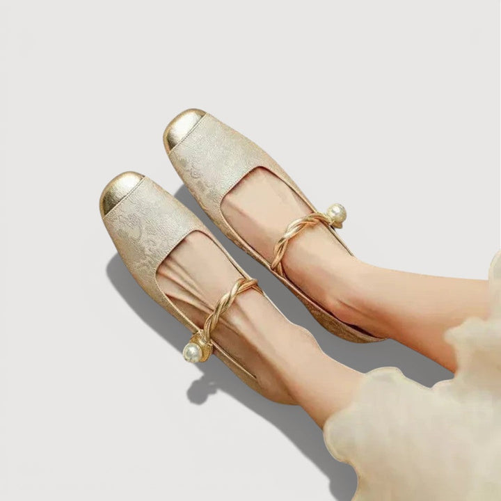 KRYSTAL Heels