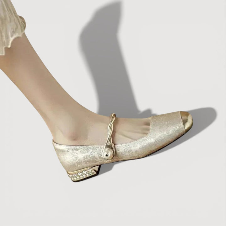 KRYSTAL Heels