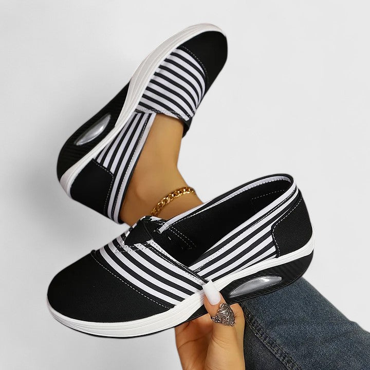 Julia Sneakers