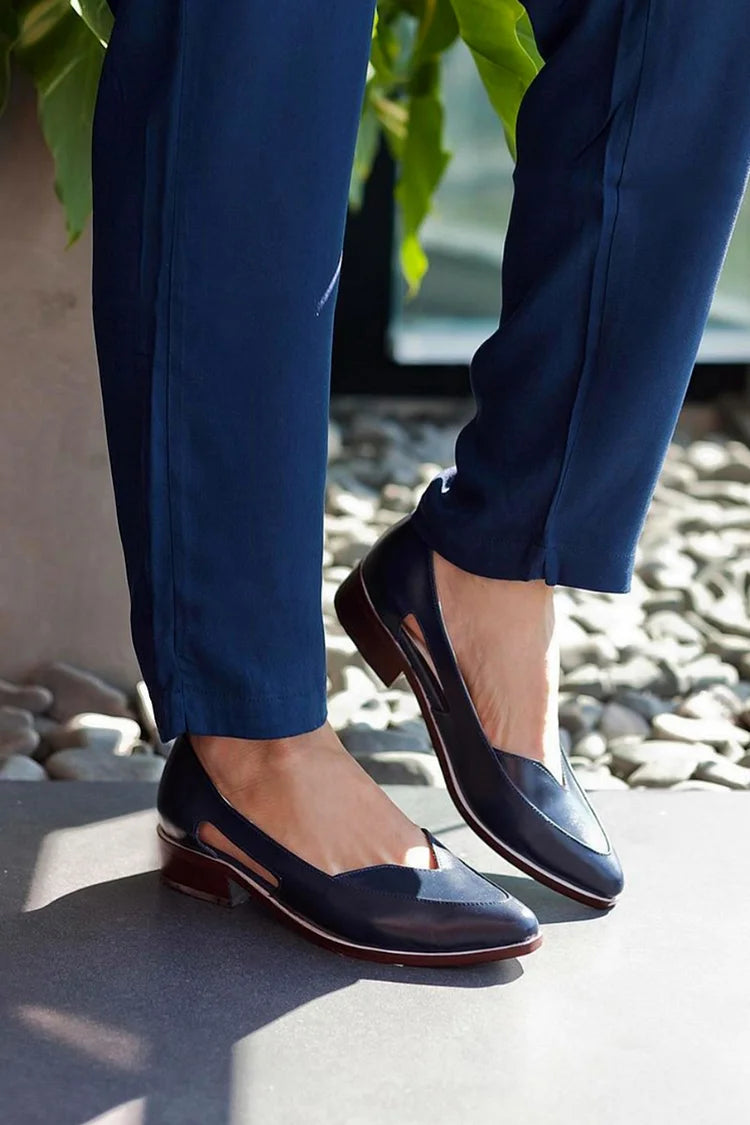 BALLET FLATS WITH SIDE CUT