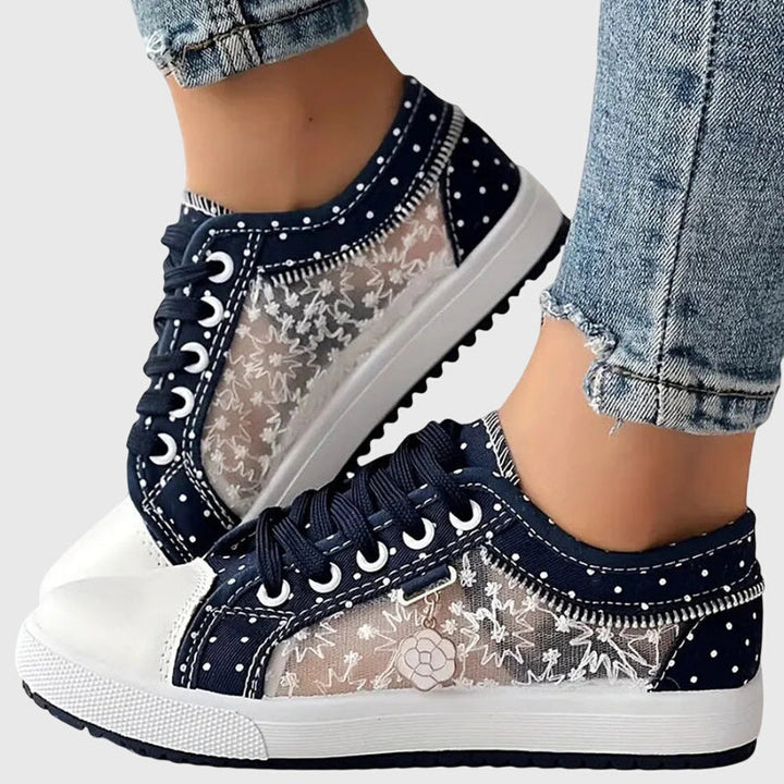 Elena Sneakers