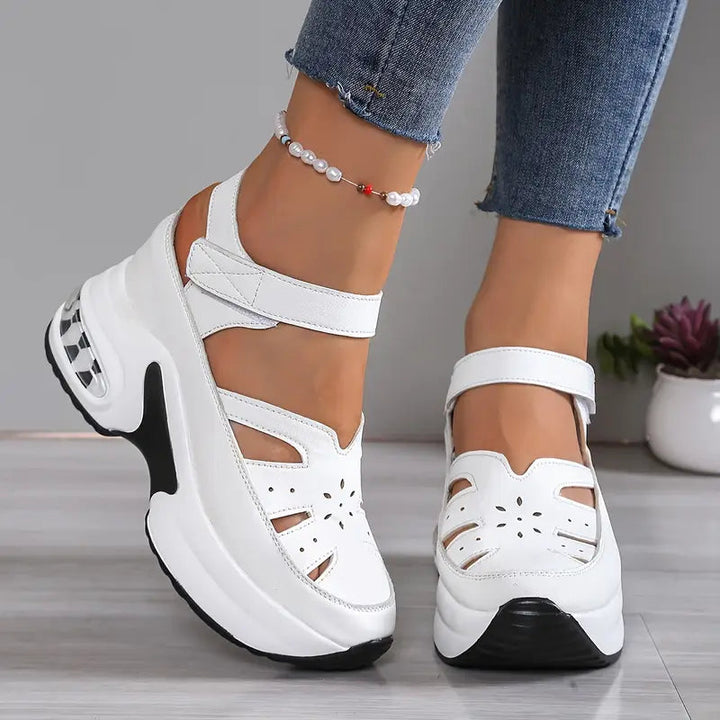Yvette Sandals