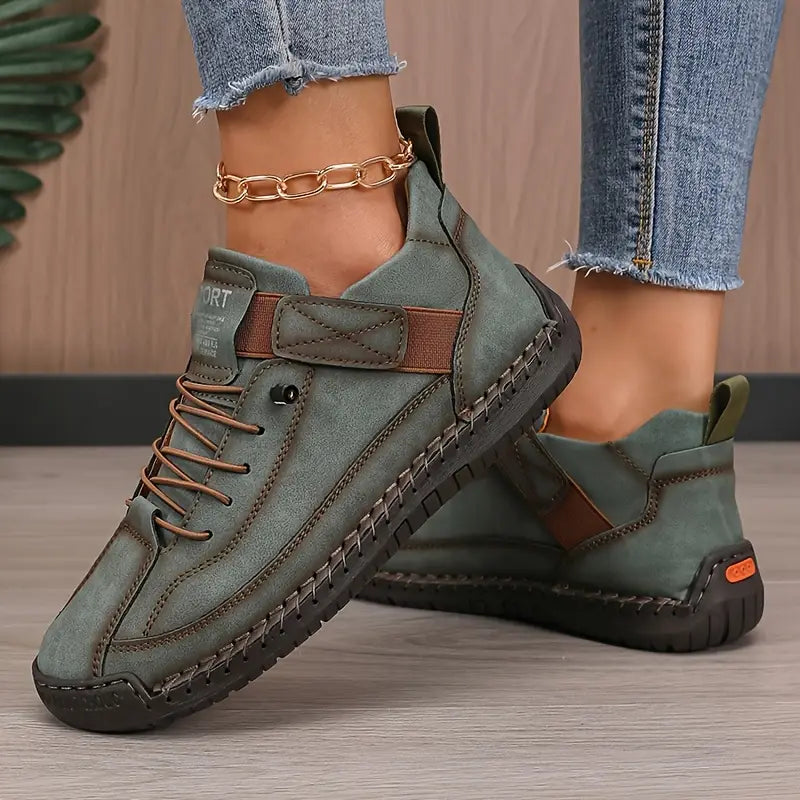 Saela Sneakers