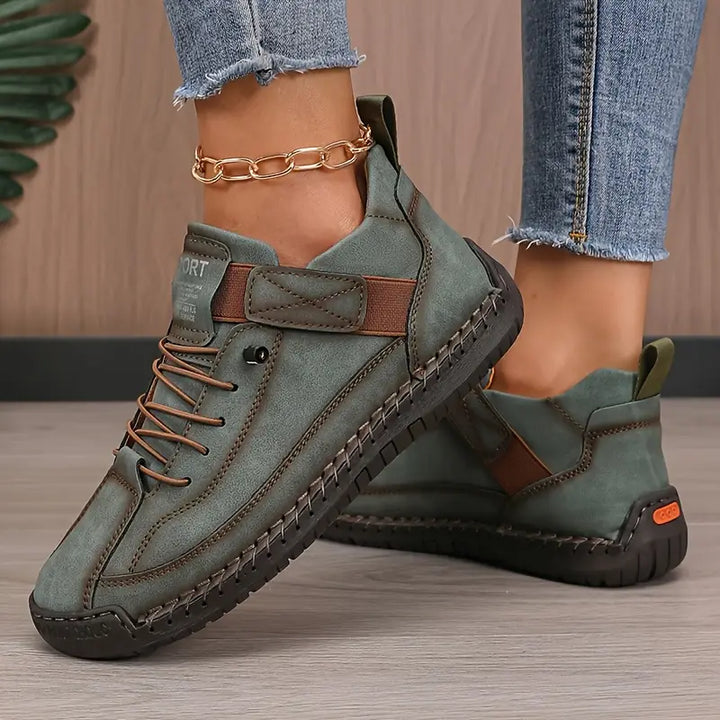 Saela Sneakers
