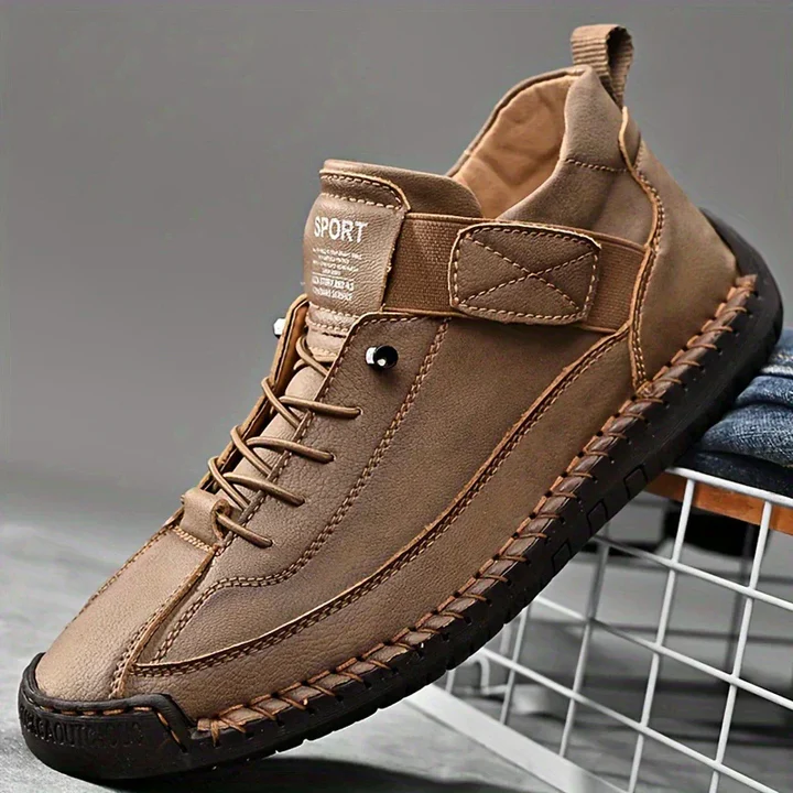 Saela Sneakers