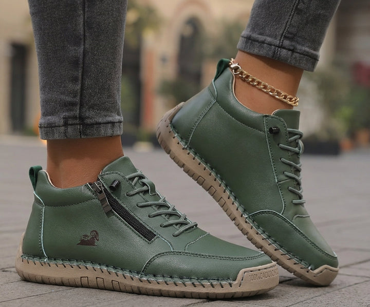 Mila Sneakers